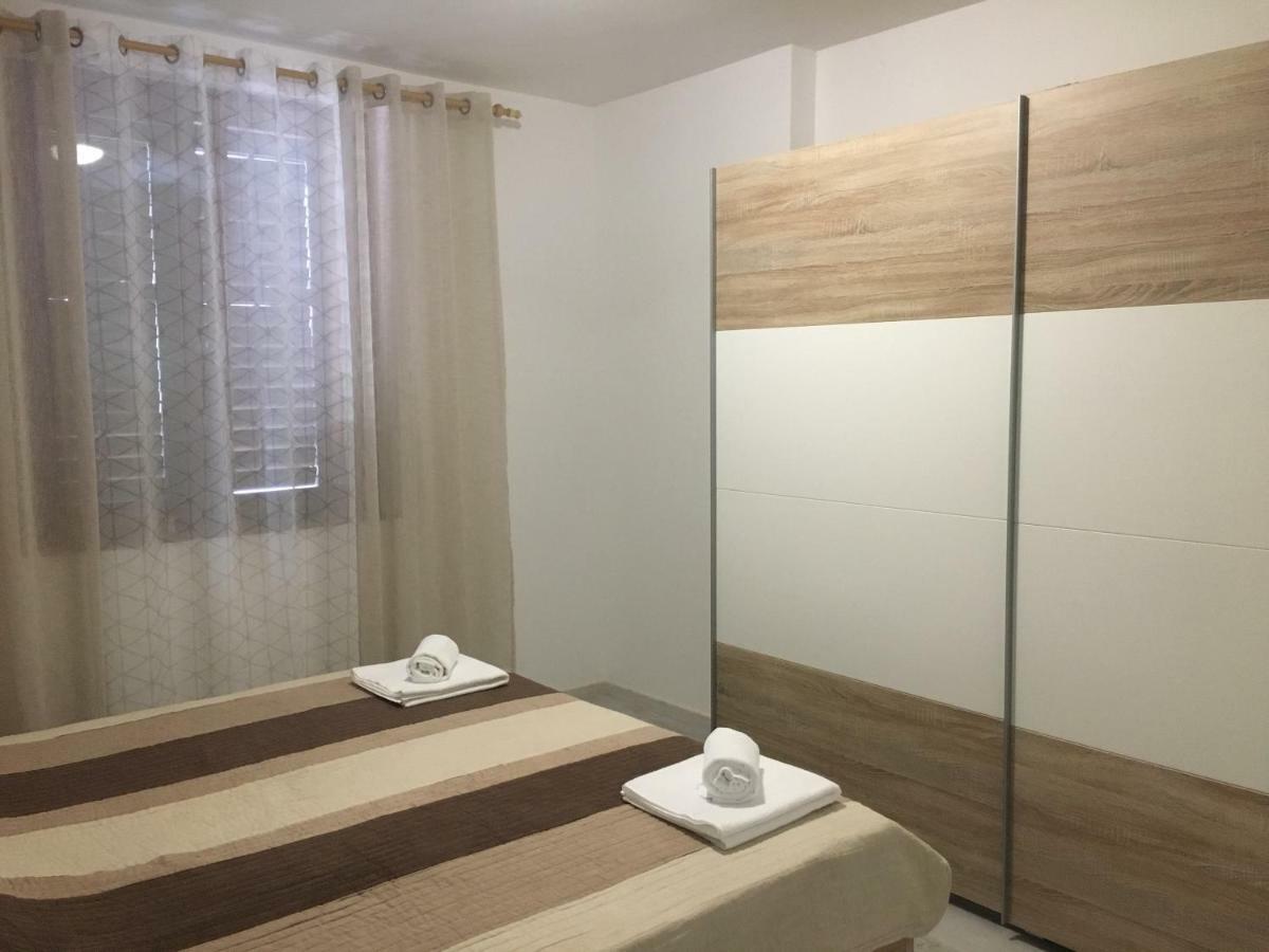 Apartma Bluemarin Capodistria Esterno foto